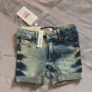NWT, 2-3y Castro Jean shorts